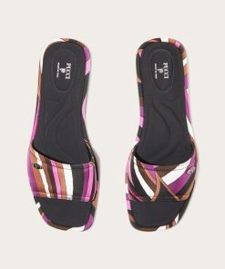 Wavecast.shopb63bb5257f 2