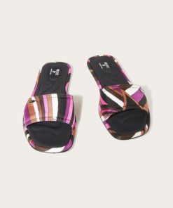 Wavecast.shopb63bb5257f 5